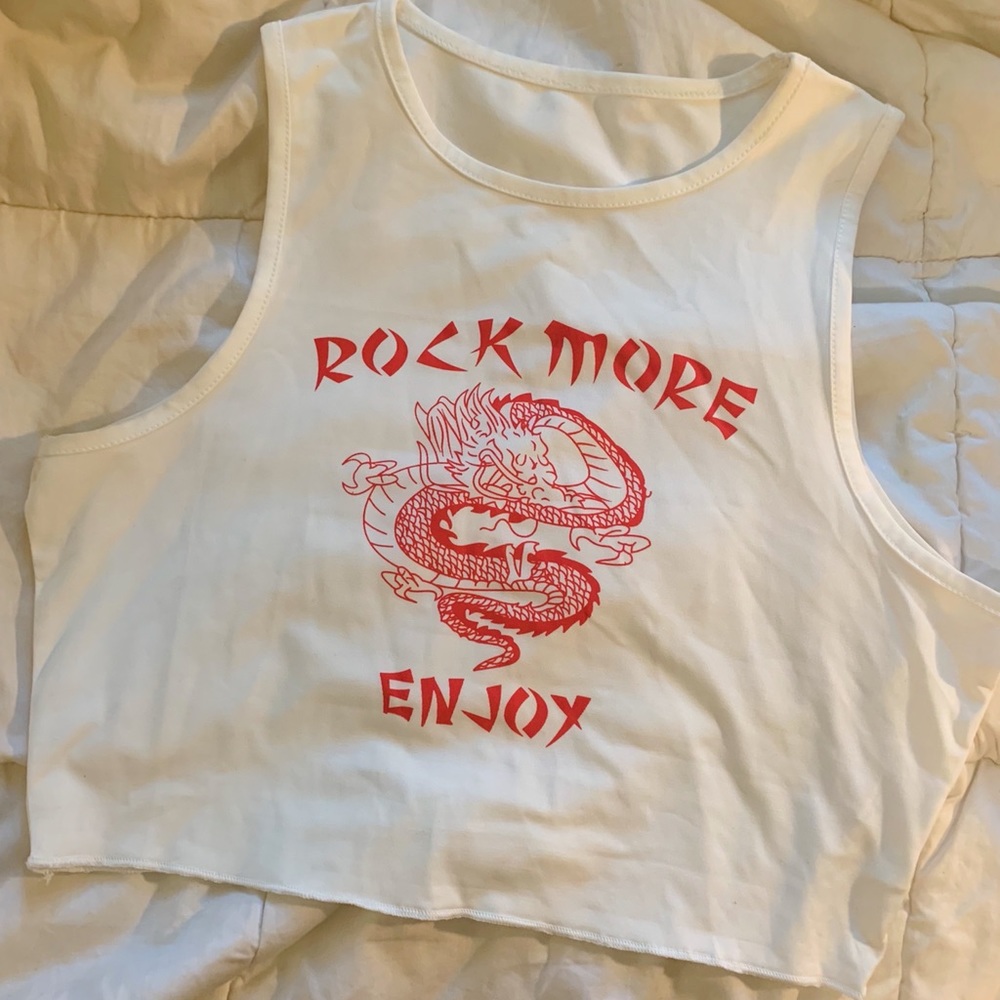 Cropped Graphic Tank Top